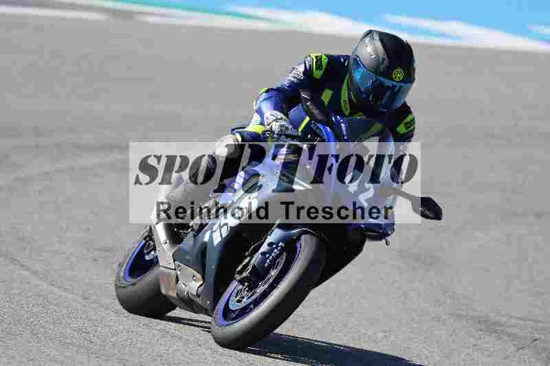 /02 28.-31.01.2025 Moto Center Thun Jerez/gruen-green/42